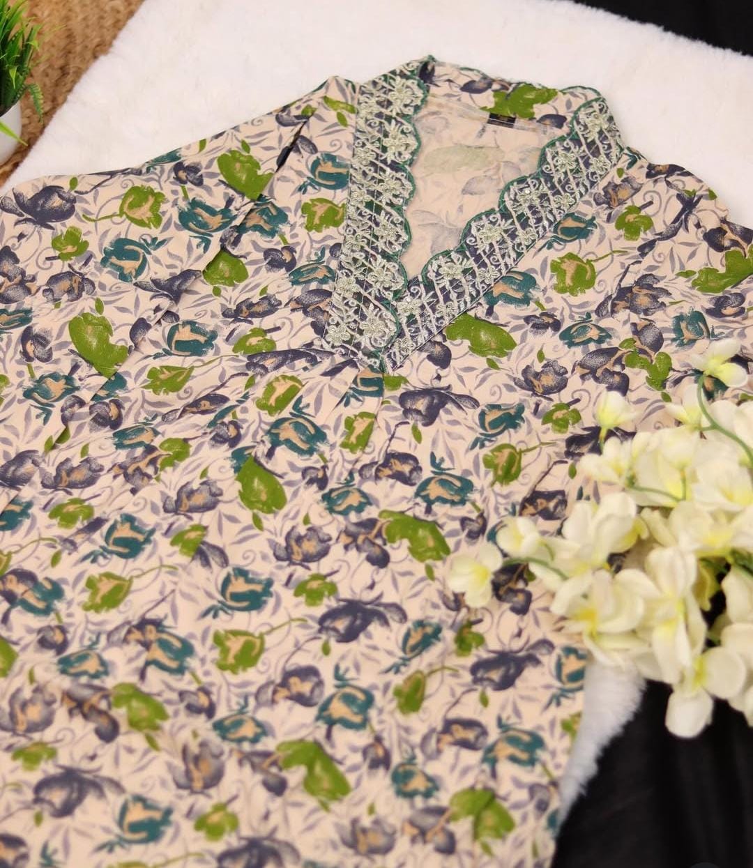 CREAM KURTHA SET WITH GREEN , BLUE FLORAL PRINTS  (SU 154)