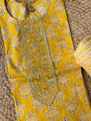 YELLOW KURTHI 2 PIECE SET WITH FRONT MIRROR WORK ( SU 267 )