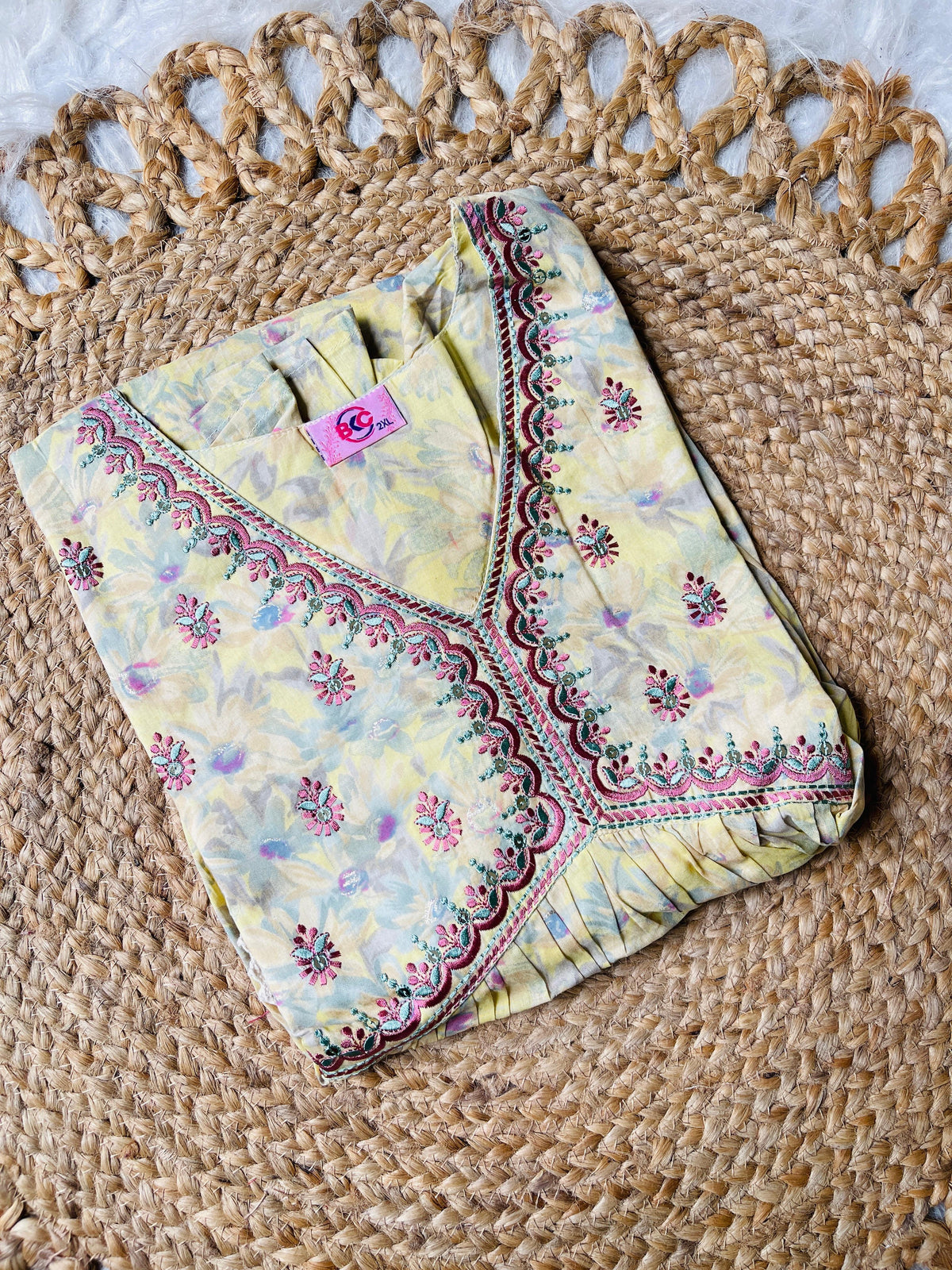 YELLOW FLORAL ALIA CUT KURTHI ( SU 83 )