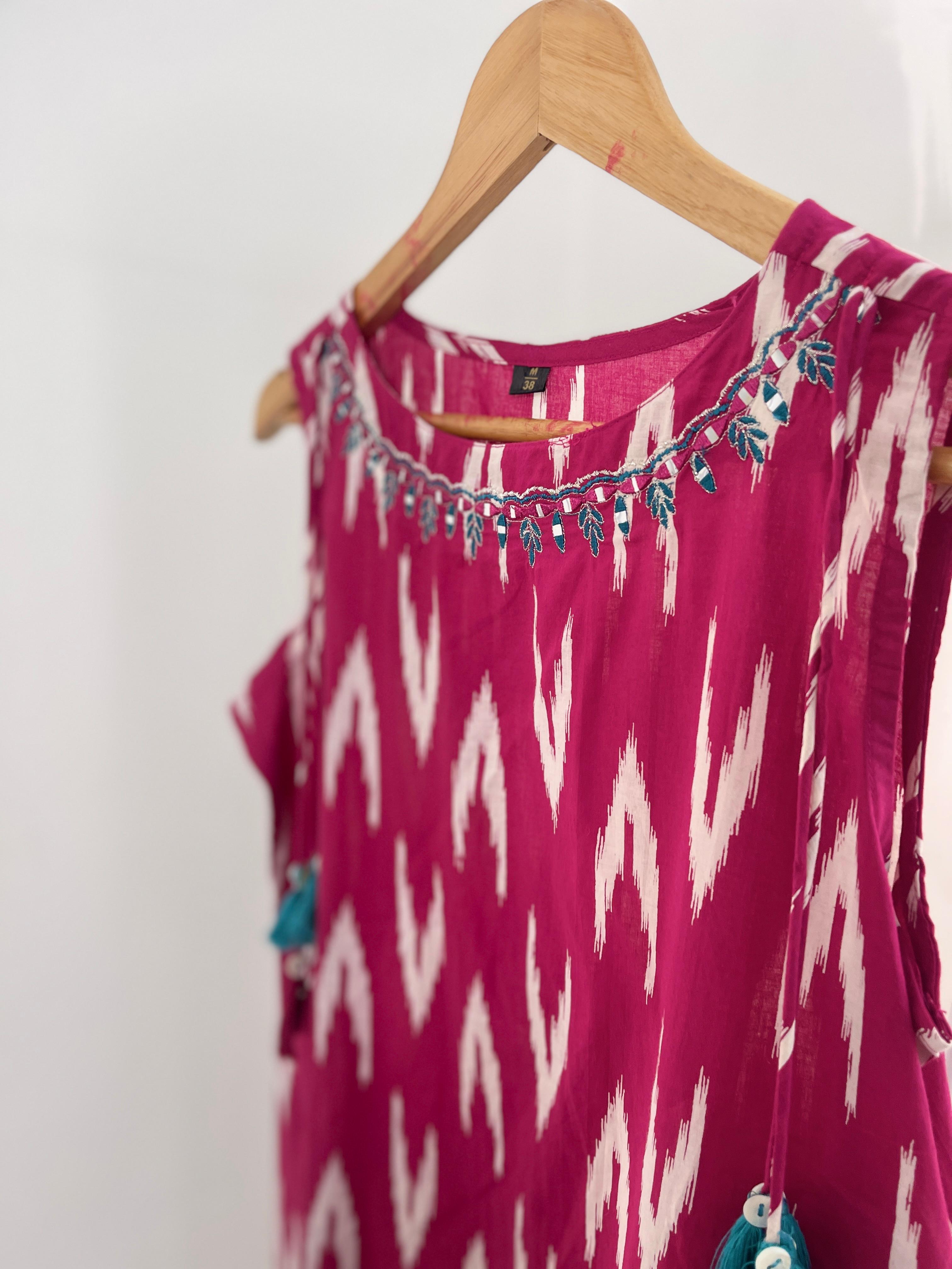 MAGENTA FLAME CHARM TOP (SU 435)