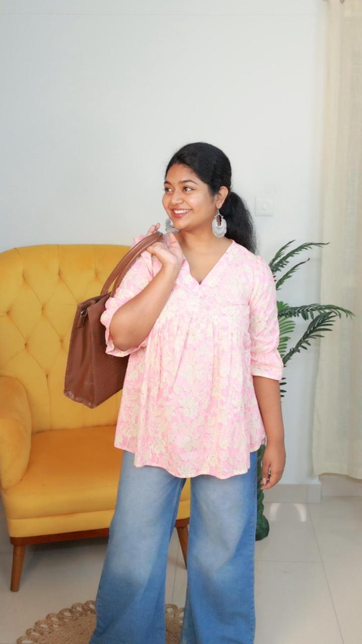 PINK ALIA CUT FLORAL SHORT KURTHI (SU 405)