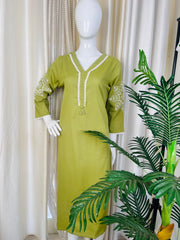 GREEN PLAIN  WITH WHITE BEADS & EMROIDERY KURTHI (SU 617)