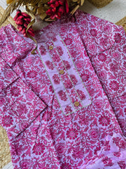 PINK FLORAL PRINT WITH WOODEN BUTTON KURTHI SET ((SU 647)