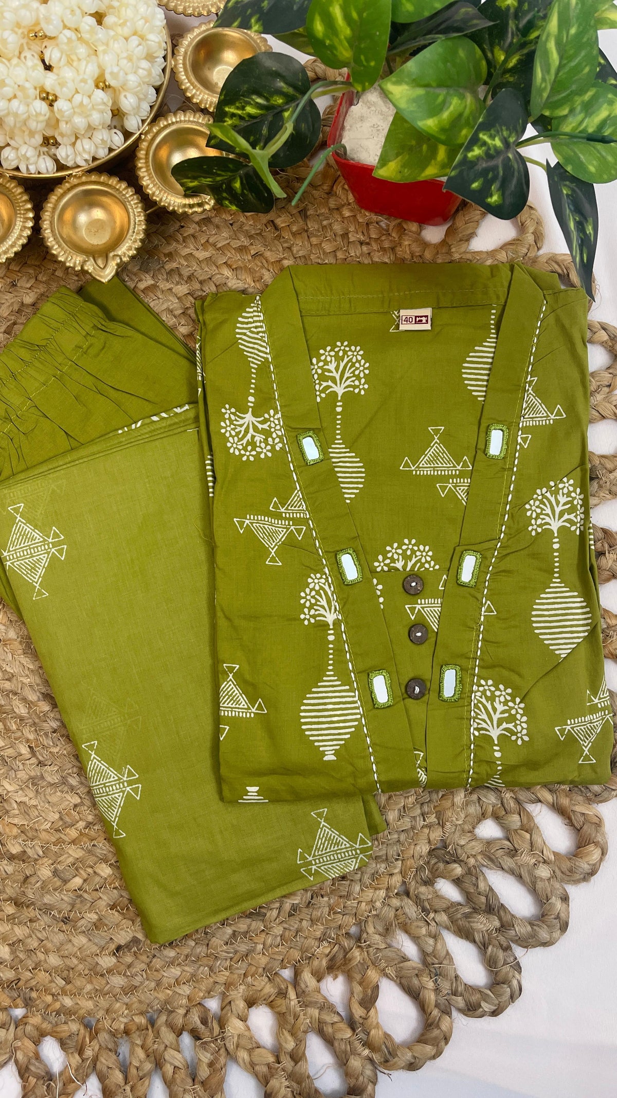 BOTANIQ BLOOM THREE PIECE SET (SU 515)