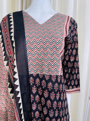BLACK AJRAKH PRINTED KURTA SET (SU 420)