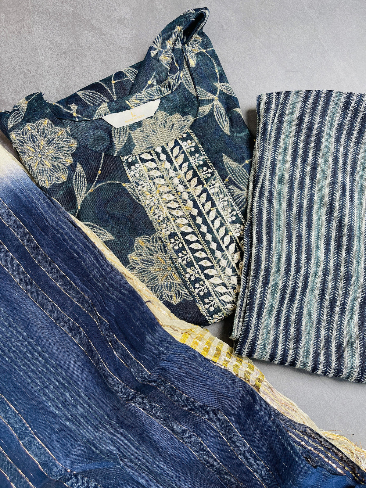 DARKBLUE CAPSULE PRINT RAYON 3 PIECE SET (SU 287)
