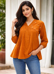 RUST BLOOM WITH WHITE EMBROIDERY SHORT TOP (SU 676)