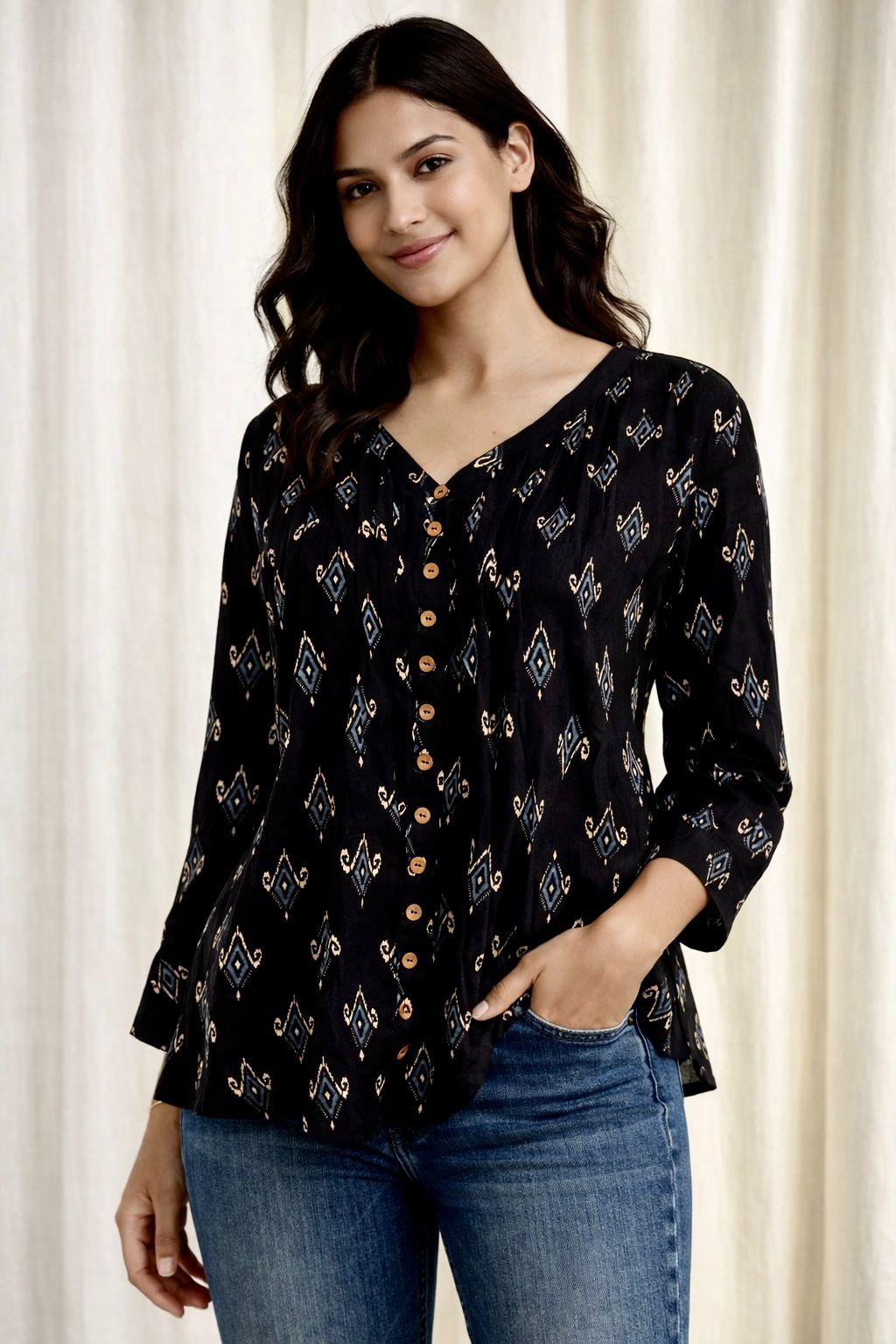 BLACK WITH WOOD BUTTON SHORT TOP (SU 679)