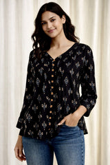 BLACK WITH WOOD BUTTON SHORT TOP (SU 679)