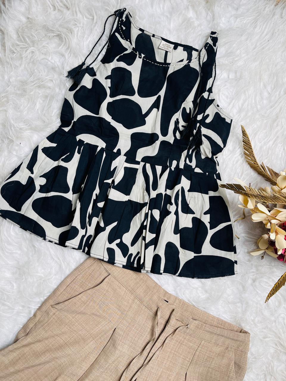 BLACK IVORY SHADOW SHORT TOP  WITH TIE (SU 683)