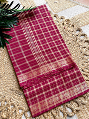 WINE MAROON CHECKED COTTON SAREE WITH GLOD WOVEN BORDER (SU 755)