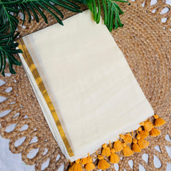 MRIDULA🌼✨PLAIN OFF WHITE WITH GLODEN BORDER MUL COTTON SAREE (SU 808)