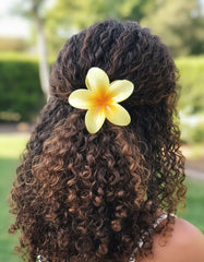 KOREAN CLAW HAIR CLIPS WHITE WITH YELLOW ( SJ 73 ) ( 1 count )