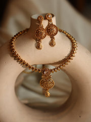 Elegant Kundan Stone Necklace Set with Dangler Pendant ( SJ 26)