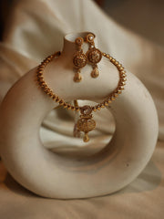 Elegant Kundan Stone Necklace Set with Dangler Pendant ( SJ 26)