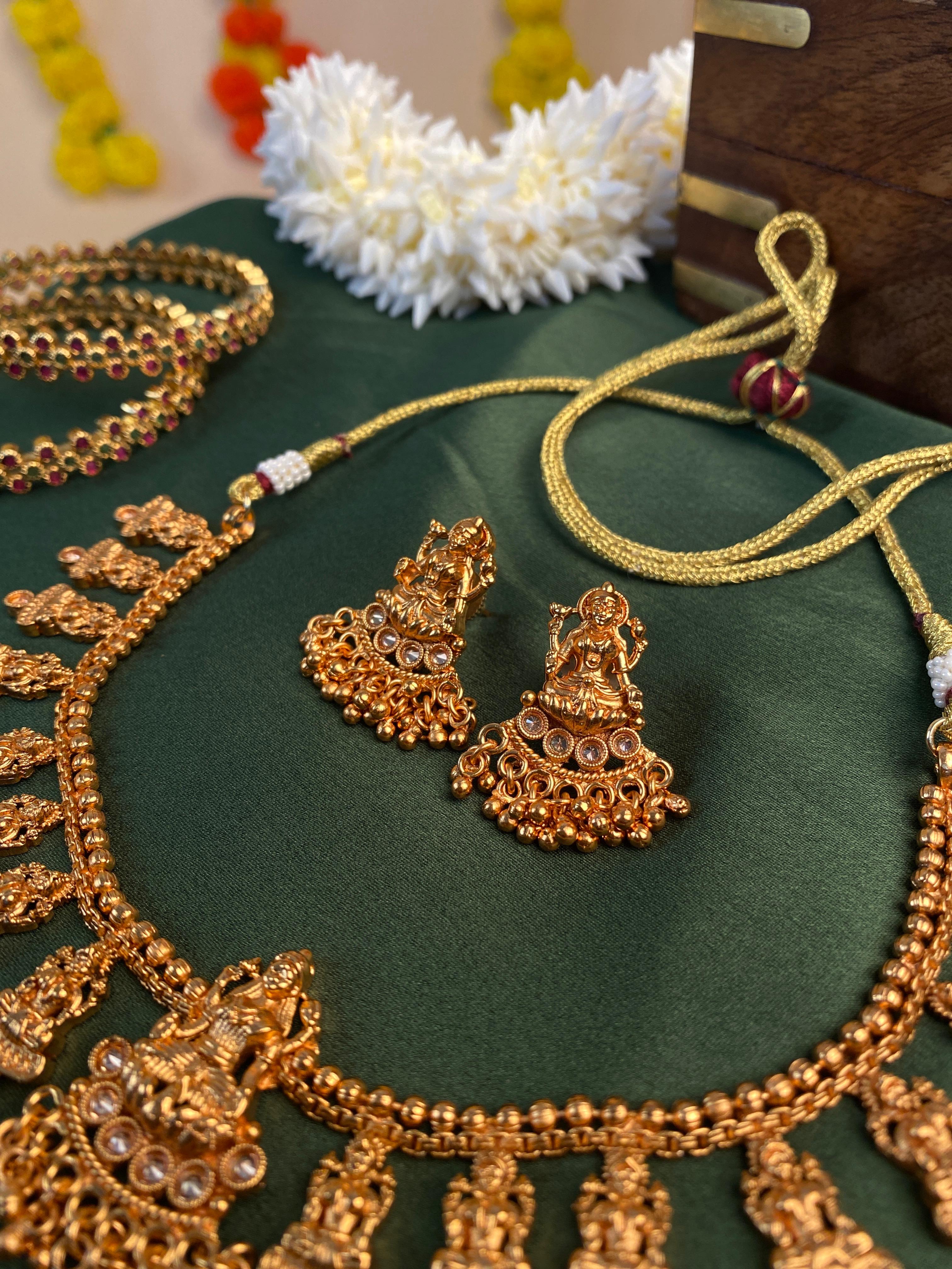 Antique Gold Temple Jewelry Set with Lakshmi Motif