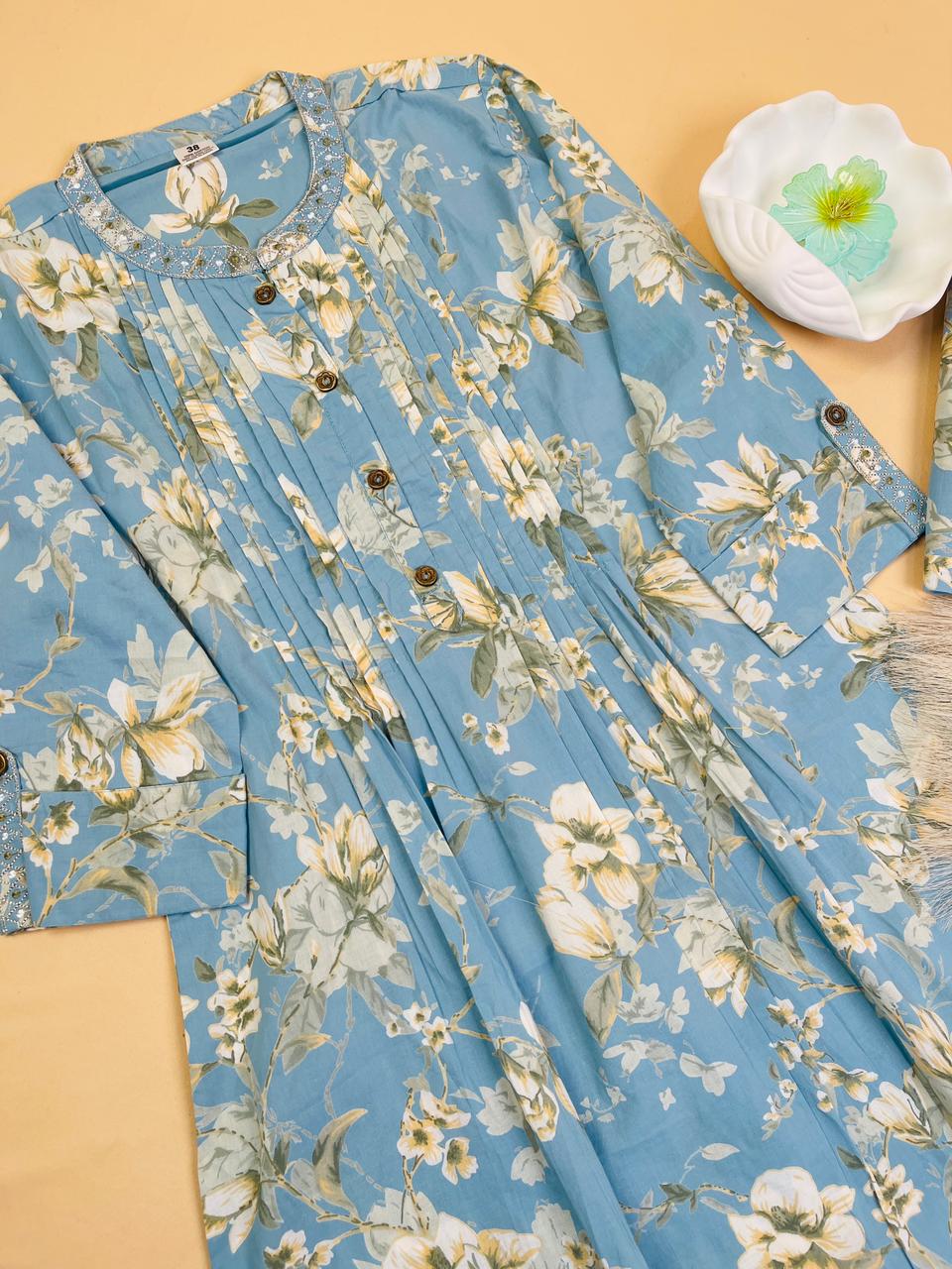 Light blue cord set