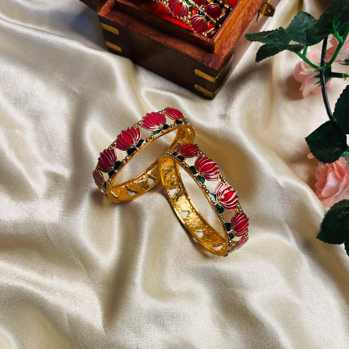 Vibrant  Lotus Gold-Tone Bangles  (SJ  169)