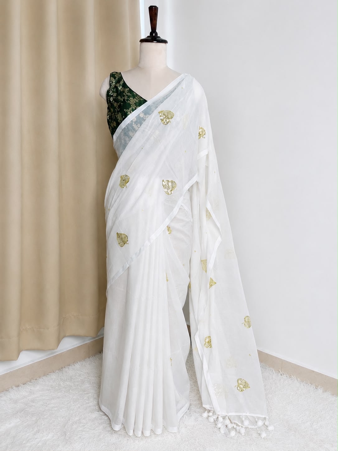 AHALYA🌼✨LEAF GOLD SEQUENCE EMBELLISHED  WHITE SAREE  (SU 807)